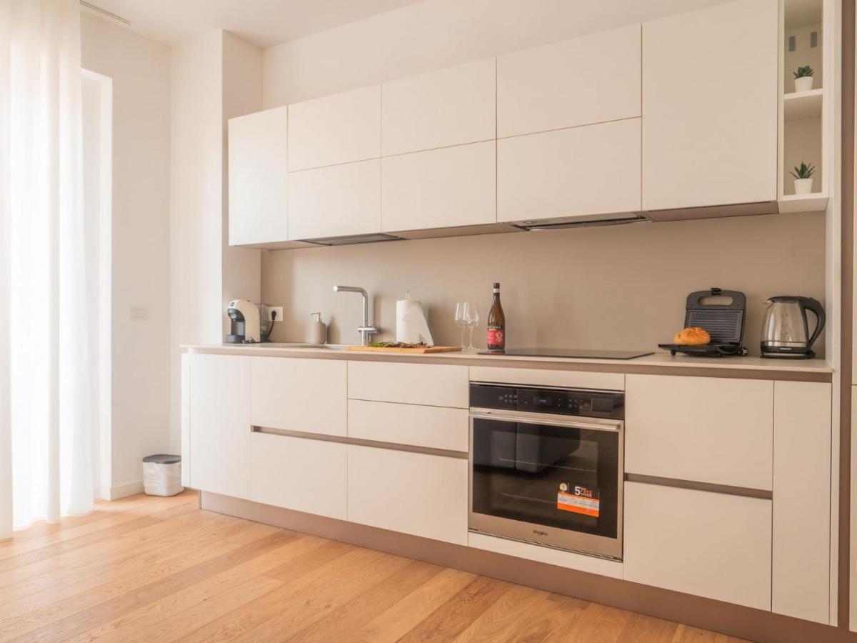 The Best Rent - Modern Apartment Near Corso Buenos Aires ミラノ エクステリア 写真