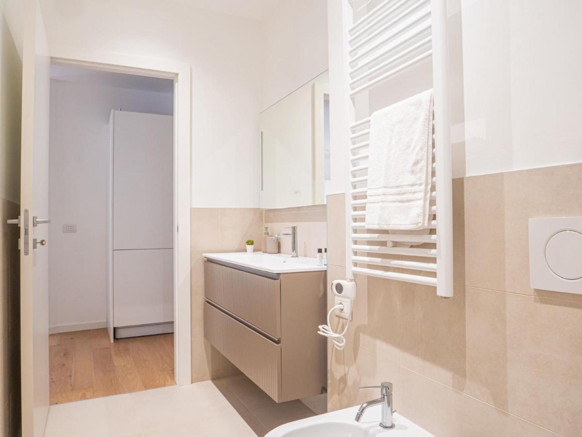 The Best Rent - Modern Apartment Near Corso Buenos Aires ミラノ エクステリア 写真
